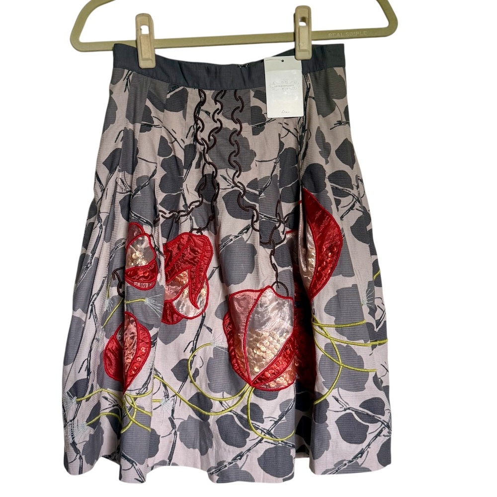 NWT Anthropologie Floreat Glowing Leaf Sequin Embroidered Floral Skirt Size 0‎